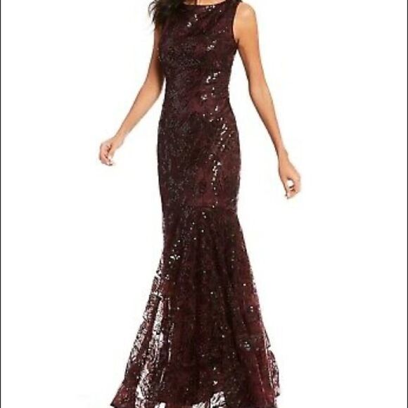 VINCE Camuto Floral Sequin Mermaid Gown - Picture 1 of 14